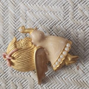 Vintage Little Angel Brooch